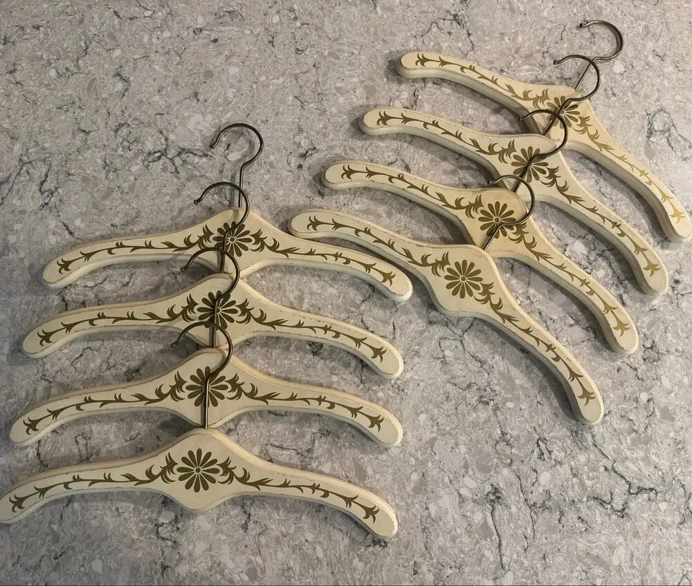 Set of 8 1960s Vintage Italian Florentine Gilt Wood Clothing Hangers